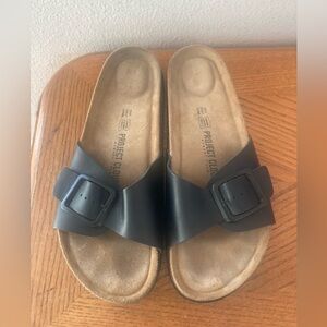 PROJECT CLOUD Black Sandals (10)